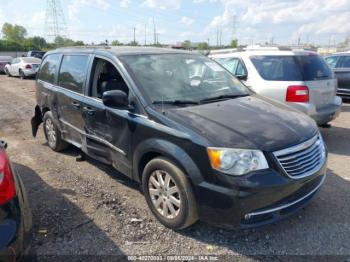  Salvage Chrysler Town & Country