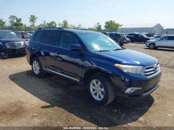  Salvage Toyota Highlander