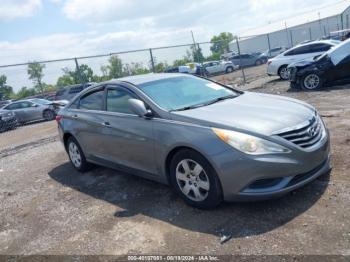  Salvage Hyundai SONATA