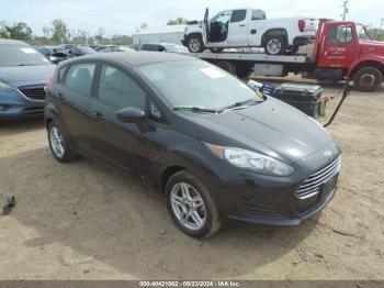  Salvage Ford Fiesta