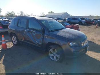  Salvage Jeep Compass