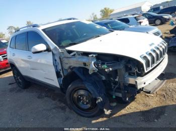  Salvage Jeep Cherokee