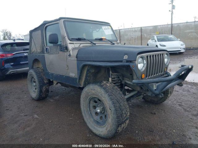  Salvage Jeep Wrangler