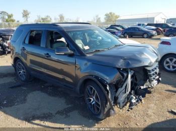  Salvage Ford Explorer