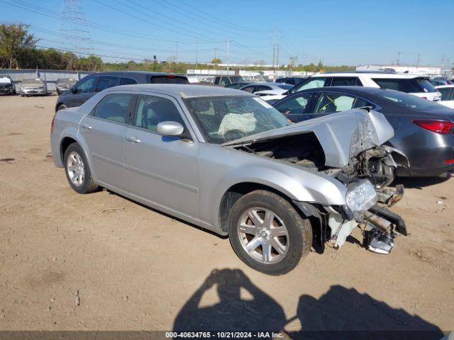  Salvage Chrysler 300