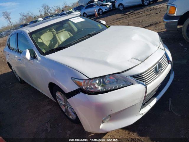  Salvage Lexus Es