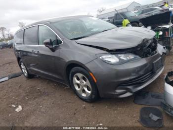  Salvage Chrysler Pacifica