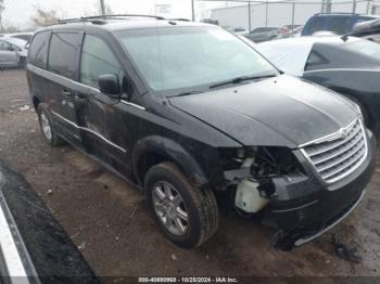  Salvage Chrysler Town & Country