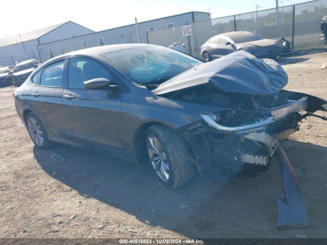  Salvage Chrysler 200