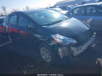  Salvage Toyota Prius v