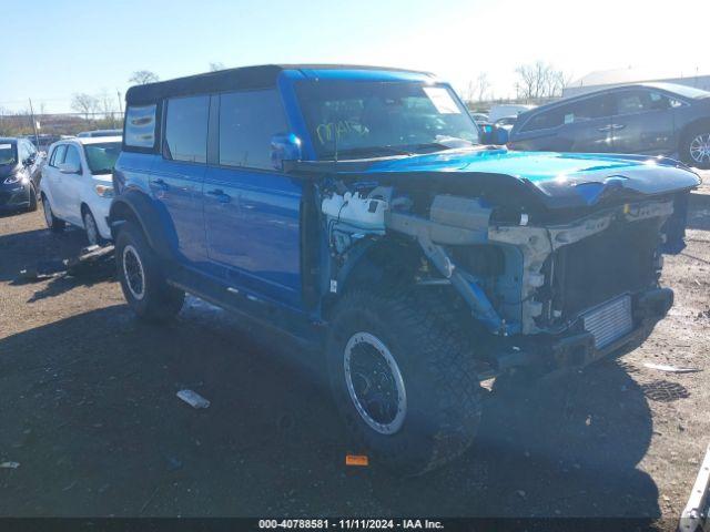  Salvage Ford Bronco