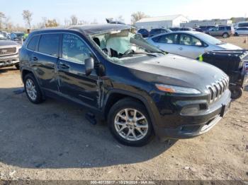  Salvage Jeep Cherokee