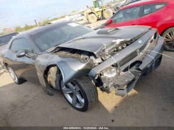  Salvage Dodge Challenger