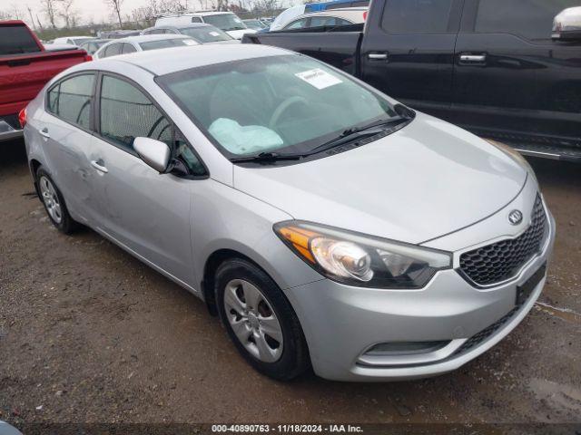  Salvage Kia Forte