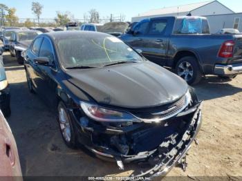  Salvage Chrysler 200