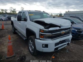  Salvage Chevrolet Silverado 2500