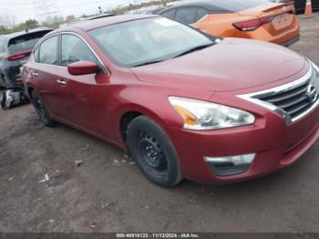  Salvage Nissan Altima