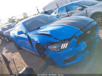  Salvage Ford Mustang