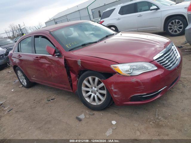  Salvage Chrysler 200