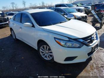  Salvage Nissan Altima