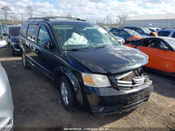  Salvage Dodge Grand Caravan