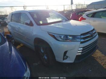  Salvage Toyota Highlander