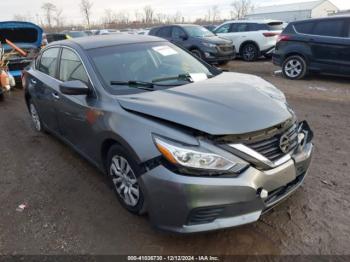  Salvage Nissan Altima