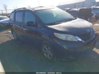  Salvage Toyota Sienna