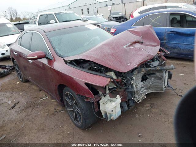  Salvage Nissan Maxima