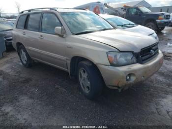  Salvage Toyota Highlander