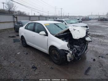  Salvage Volkswagen Jetta