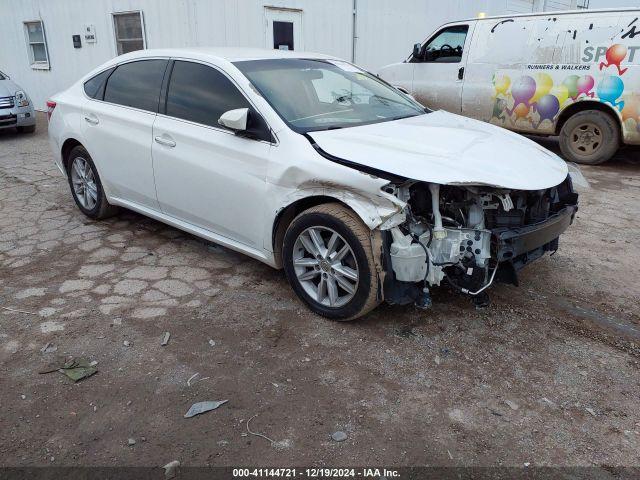  Salvage Toyota Avalon