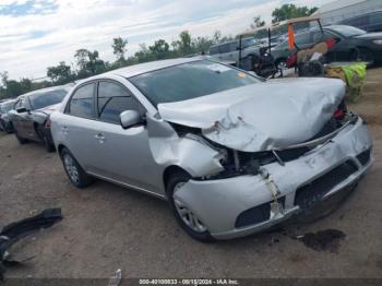  Salvage Kia Forte