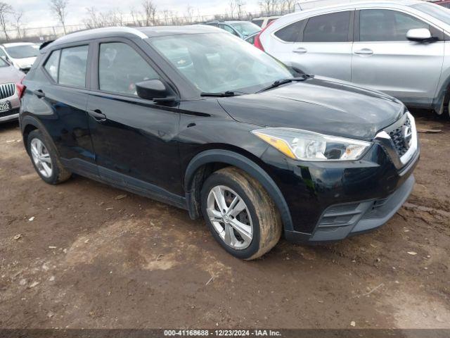  Salvage Nissan Kicks