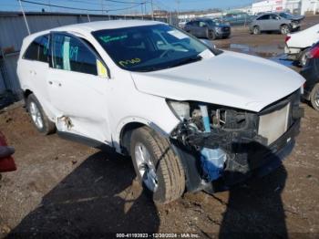  Salvage Kia Sorento