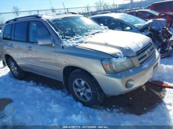  Salvage Toyota Highlander