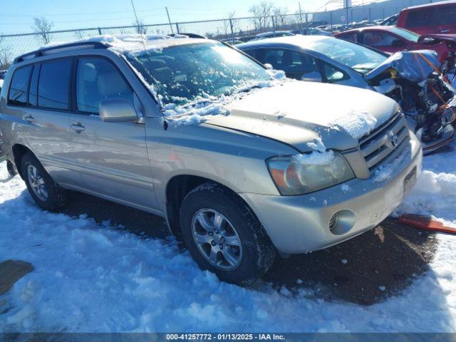  Salvage Toyota Highlander