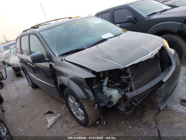  Salvage Chrysler Town & Country