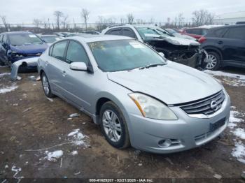  Salvage Nissan Altima