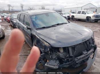  Salvage Jeep Grand Cherokee