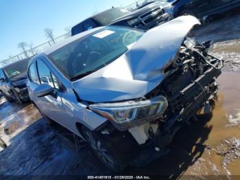  Salvage Nissan Versa