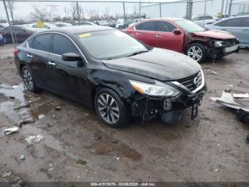  Salvage Nissan Altima