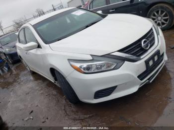  Salvage Nissan Altima