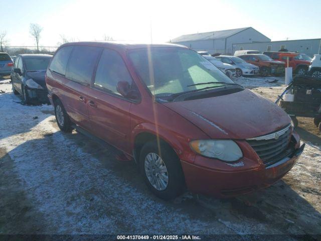  Salvage Chrysler Town & Country