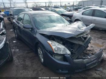  Salvage Nissan Altima