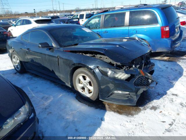  Salvage Ford Mustang