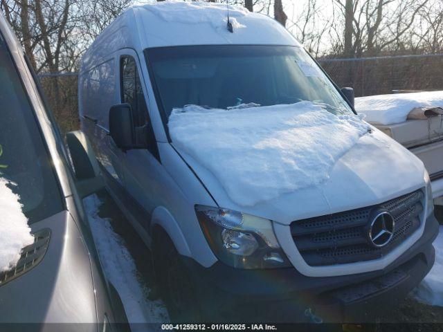  Salvage Mercedes-Benz Sprinter 2500