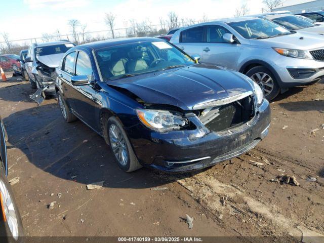  Salvage Chrysler 200