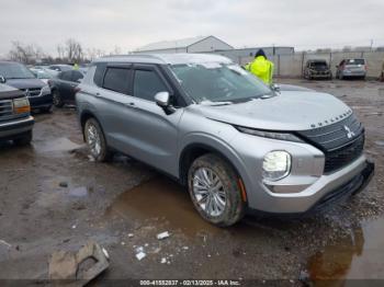  Salvage Mitsubishi Outlander