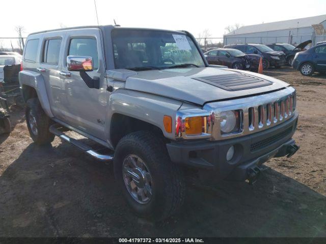  Salvage HUMMER H3 Suv